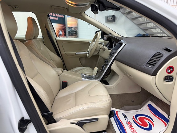 Volvo XC60 19 of 27