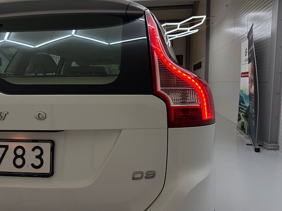 Volvo XC60 7 of 27