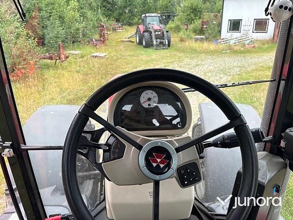 Traktor - Massey, Ferguson MF 7718 13 of 30