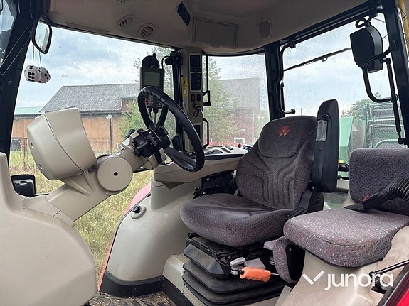 Traktor - Massey, Ferguson MF 7718 8 of 30
