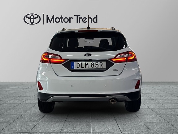 Ford Fiesta 4 of 11