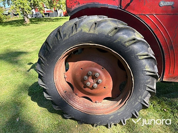 Traktor - Volvo BM 400 25 of 30