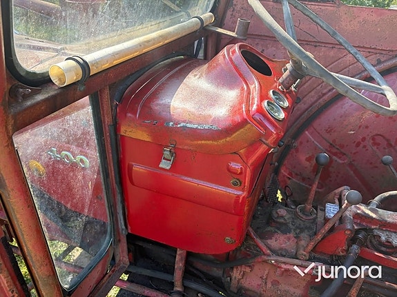 Traktor - Volvo BM 400 14 of 30