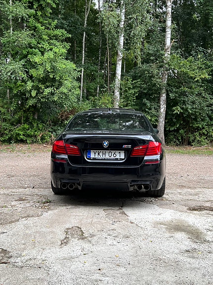 BMW M5 5 of 9