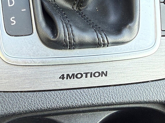 Volkswagen Passat 12 of 13