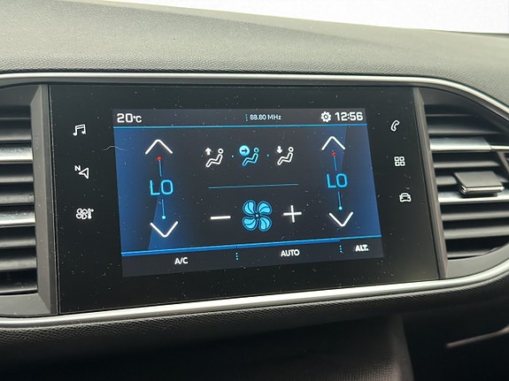 Peugeot 308 23 of 30