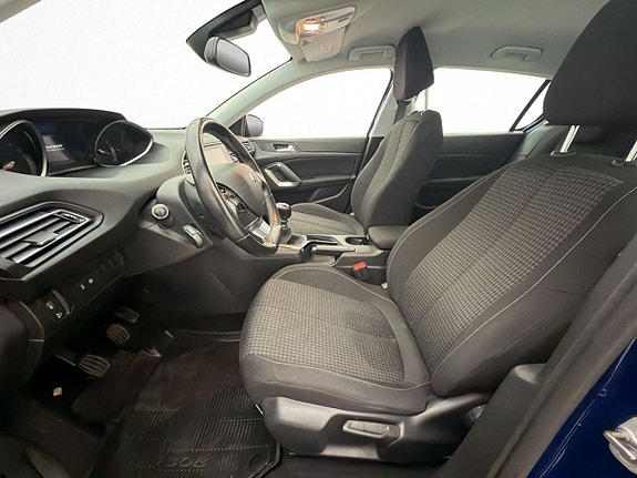 Peugeot 308 11 of 30