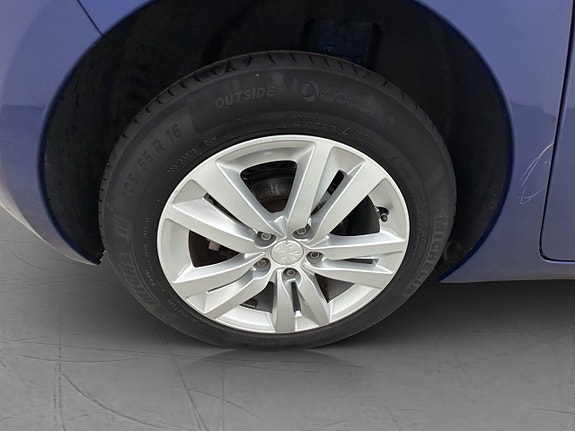 Peugeot 308 29 of 30
