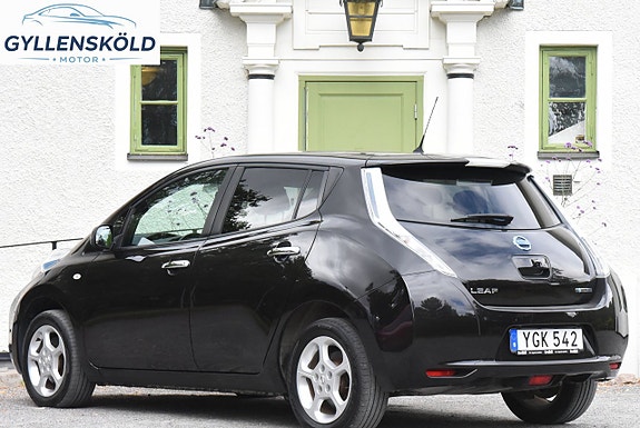 Nissan Leaf 2 of 13