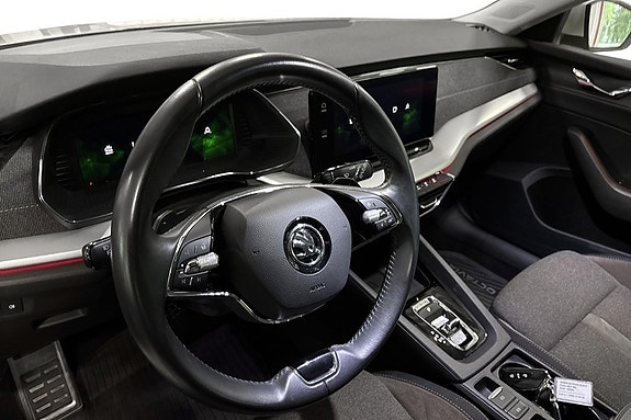 Skoda Octavia Scout 5 of 7