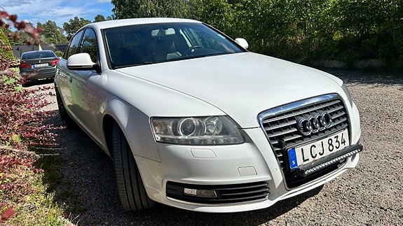 Audi A6 2 of 5