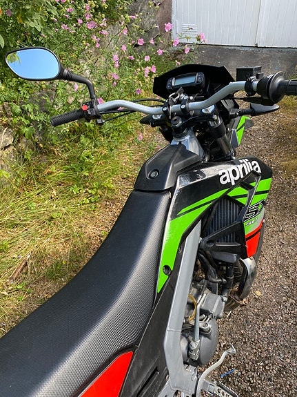 Aprilia Sx50 7 of 11