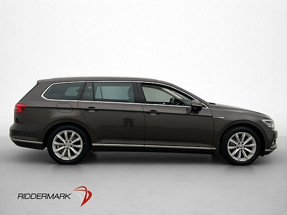 Volkswagen Passat 9 of 29