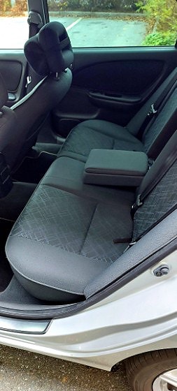 Toyota Avensis 5 of 5