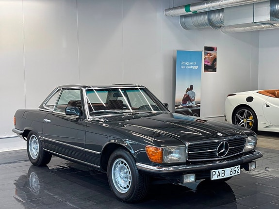 Mercedes-Benz SL350 4 of 23