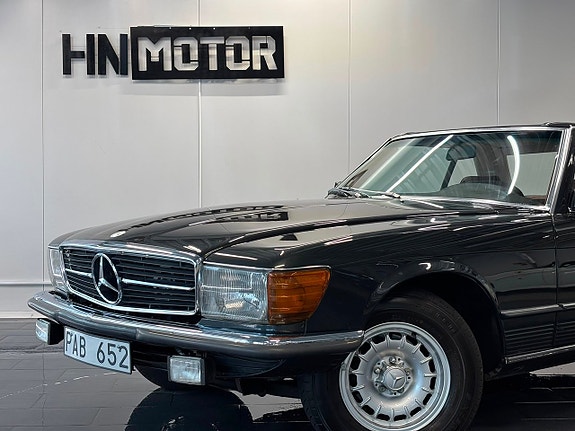 Mercedes-Benz SL350 2 of 23