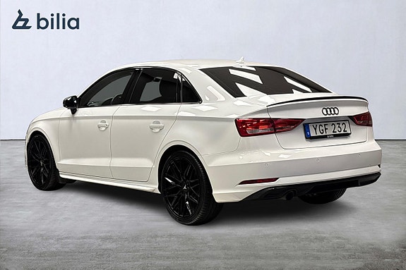 Audi A3 5 of 14