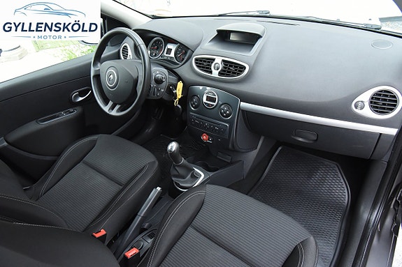 Renault Clio 6 of 13