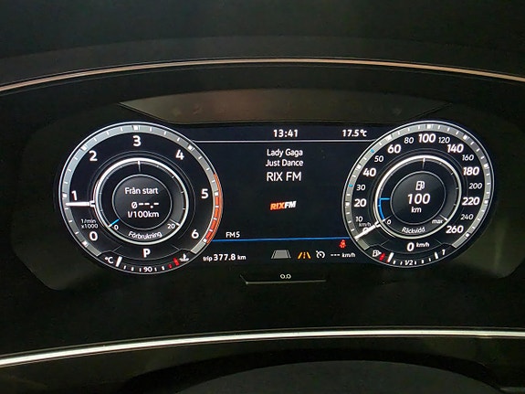 Volkswagen Tiguan 11 of 15