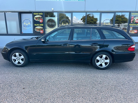 Mercedes-Benz E240 7 of 20