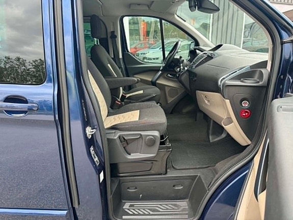 Ford Custom Tourneo 9 of 27