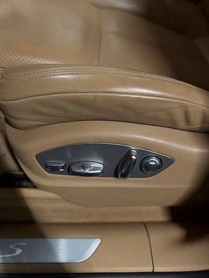 Porsche Macan S 24 of 26