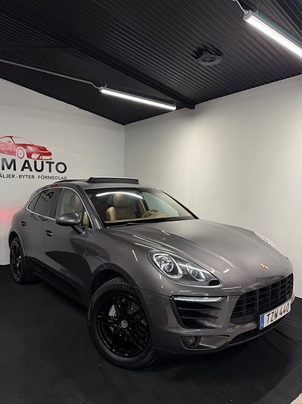 Porsche Macan S 3 of 26
