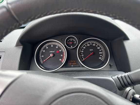 Opel Astra 7 of 8