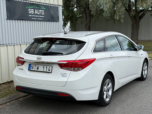 Hyundai i40 3 of 14