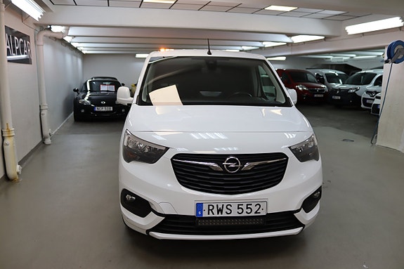 Opel Combo 2 of 26