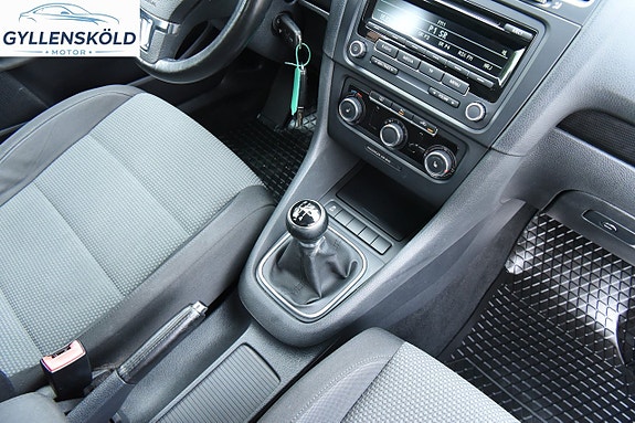 Volkswagen Golf VI 8 of 13