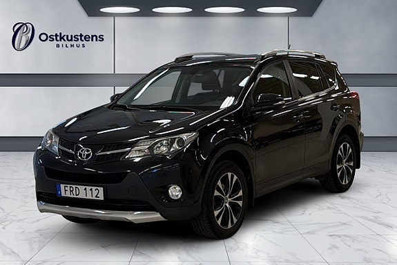 Toyota RAV4 6 of 11