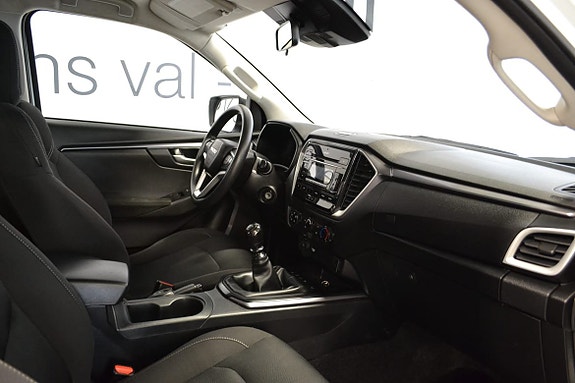 Isuzu D-max 12 of 22