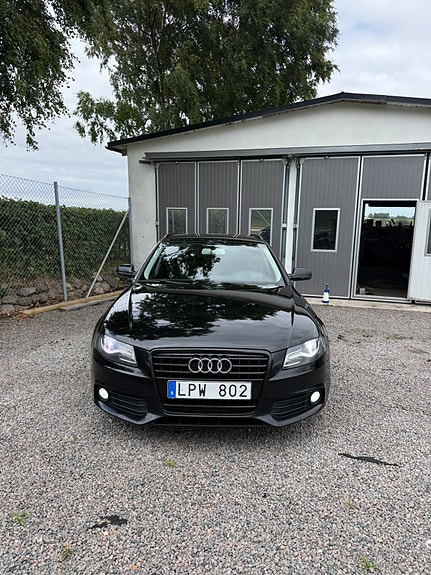 Audi A4 2 of 8