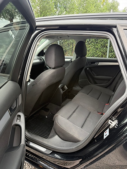 Audi A4 6 of 8