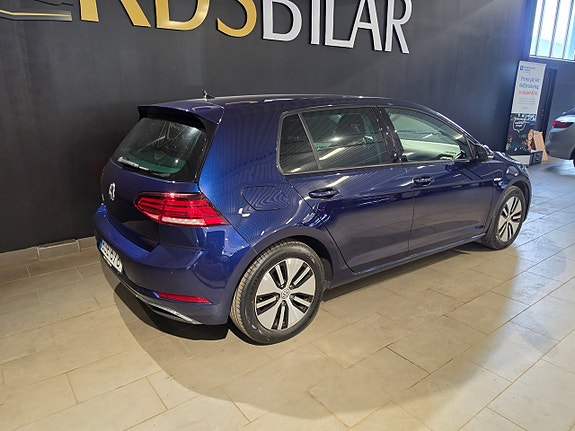 Volkswagen e-Golf VII 4 of 14