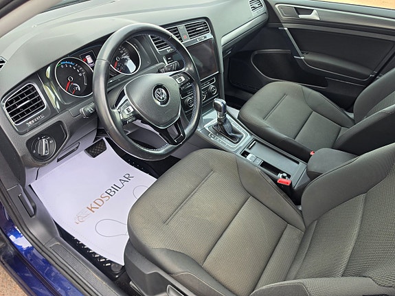 Volkswagen e-Golf VII 8 of 14