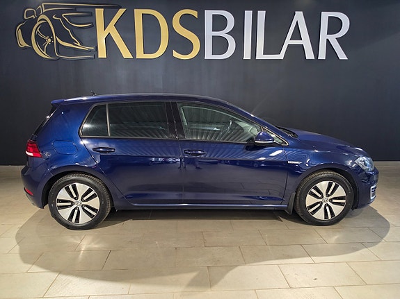 Volkswagen e-Golf VII 5 of 14
