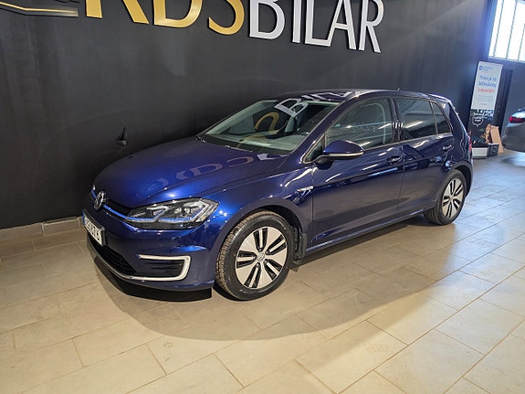 Volkswagen e-Golf VII 2 of 14