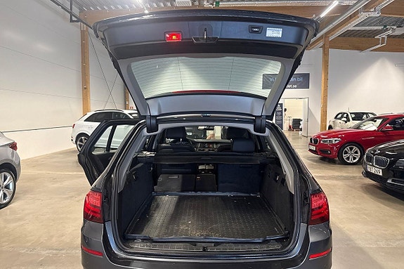 BMW 520d 16 of 28