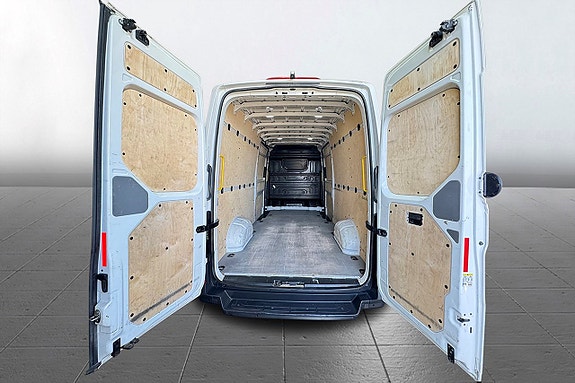 Volkswagen Crafter 35 6 of 29