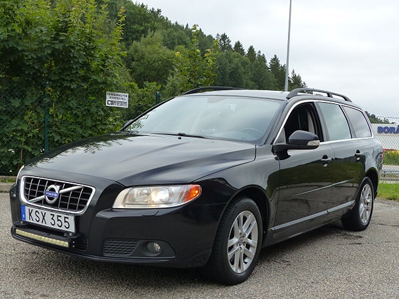 Volvo V70 18 of 23