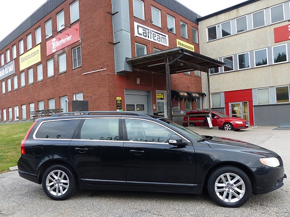 Volvo V70 19 of 23