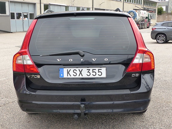 Volvo V70 14 of 23