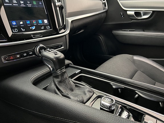Volvo V90 25 of 30