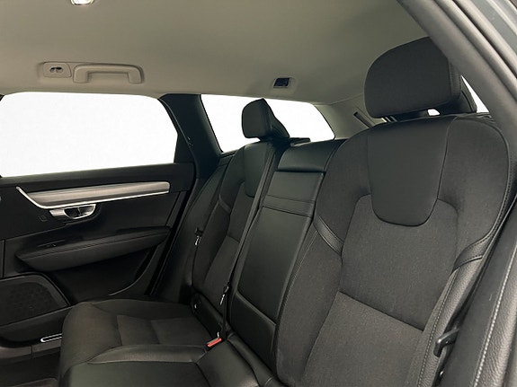 Volvo V90 15 of 30