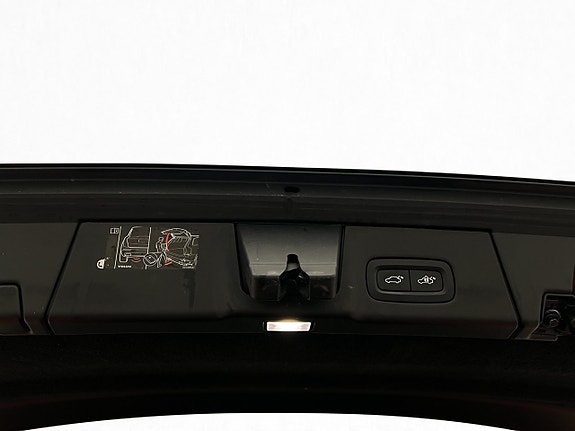 Volvo V90 14 of 30