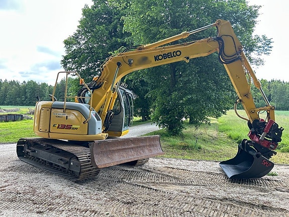 Grävmaskin  New Holland Kobelco E135SR-1ES med tiltrotator 4 of 6