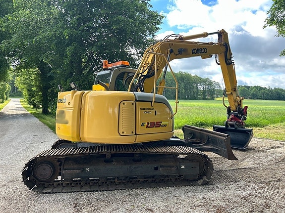 Grävmaskin  New Holland Kobelco E135SR-1ES med tiltrotator 5 of 6
