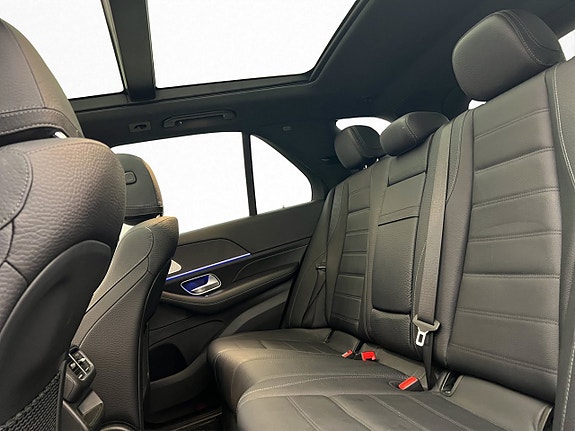 Mercedes-Benz GLE350 de 14 of 30